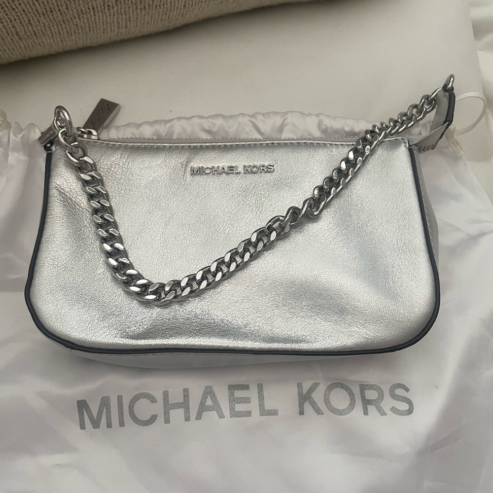 Michael’s Kors mini chain purse